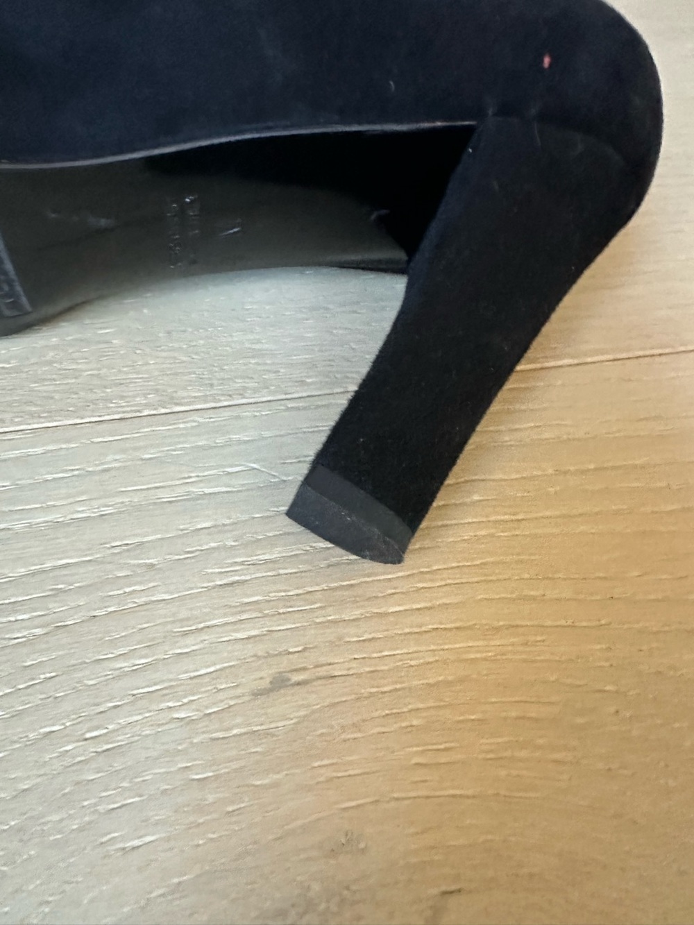 Marc Jacobs Black Suede Heels - Picture 8 of 12